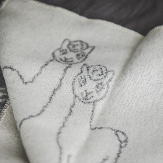 Vilnonis pledas ,,Alpaka" pilkas 130x200